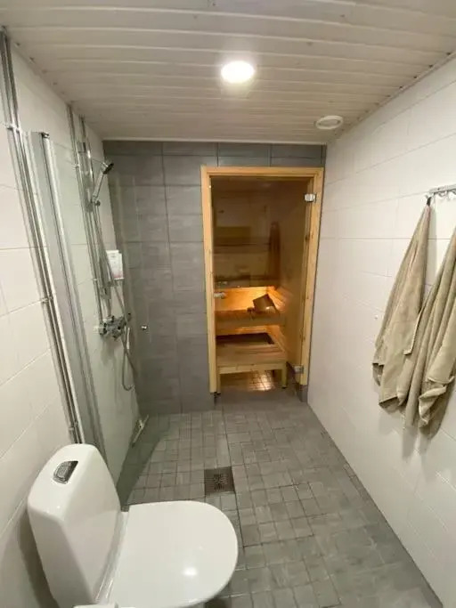 Modern two bedroom apartment near Helsinki Airport