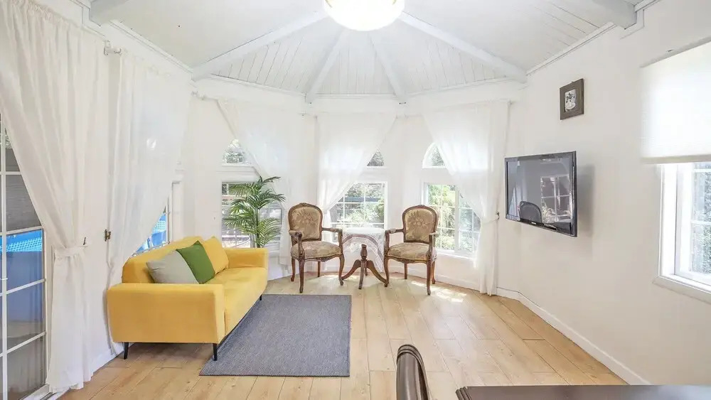 Anmyeondo Tamarind Pension