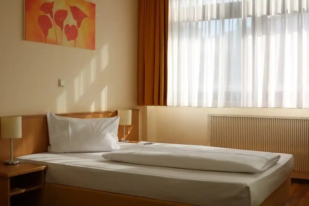 Hotel Zur Rebe