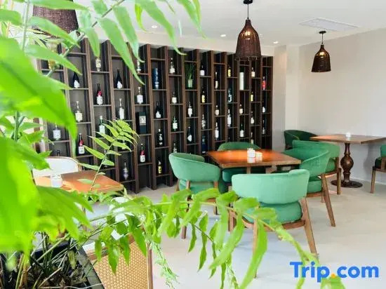 Kunming Qixian 24 Homestay (Kunming Railway Station Wujiaba Subway Station)