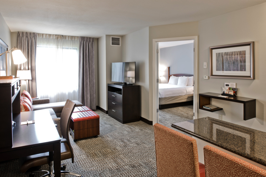 Staybridge Suites - Charlotte Ballantyne by IHG