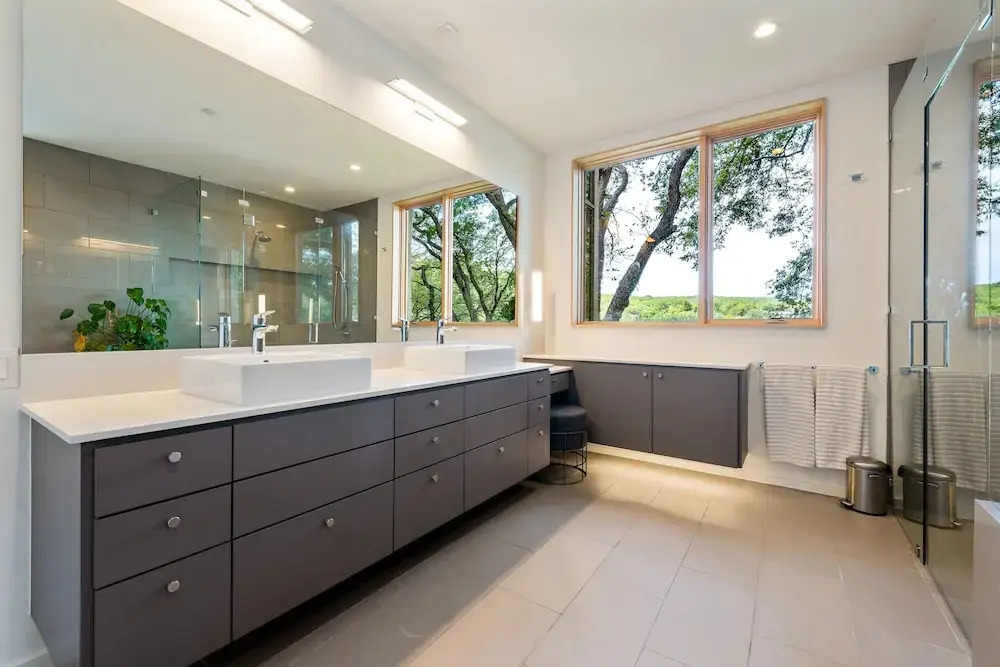 The Arrive Stillwater Estate On Lake Austin 3 Bedroom Estate