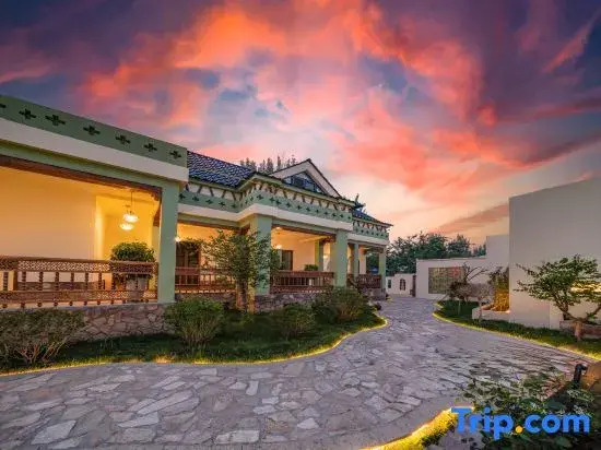 Windback Yard（In Liuxing Street Scenic Area）