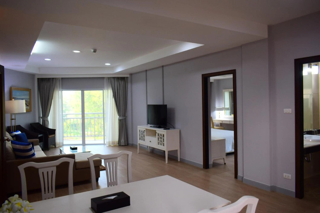 Seapine Beach Golf and Resort Hua Hin