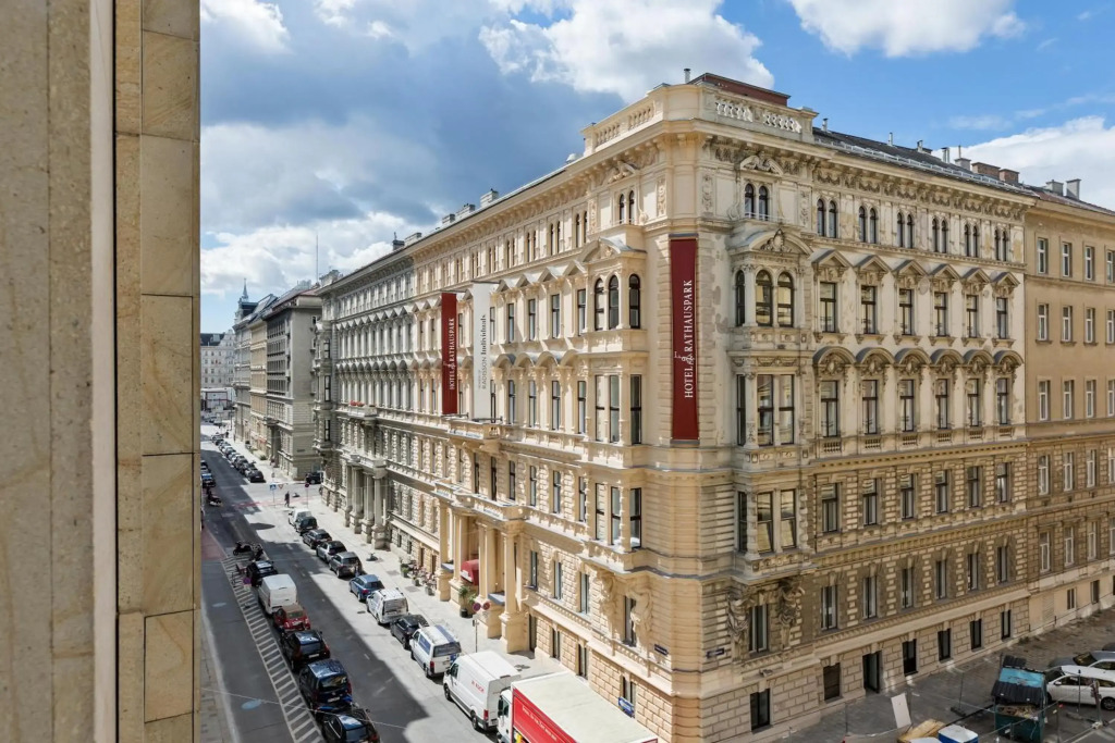 Отель Rathauspark Wien - Handwritten Collection