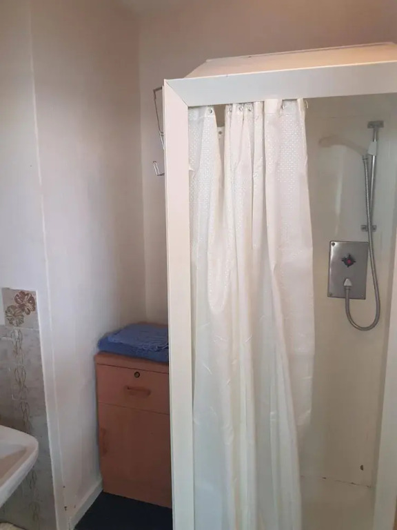Glen Villa 1 Sleeps 4 Near Beach