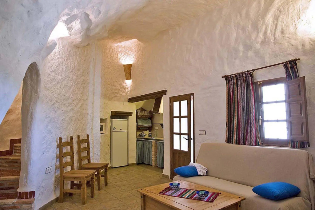 Cuevas La Atalaya