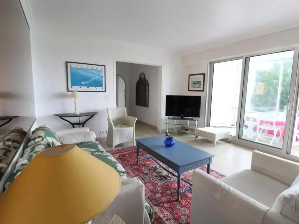 Appartement Royan, 4 pièces, 8 personnes - FR-1-494-70