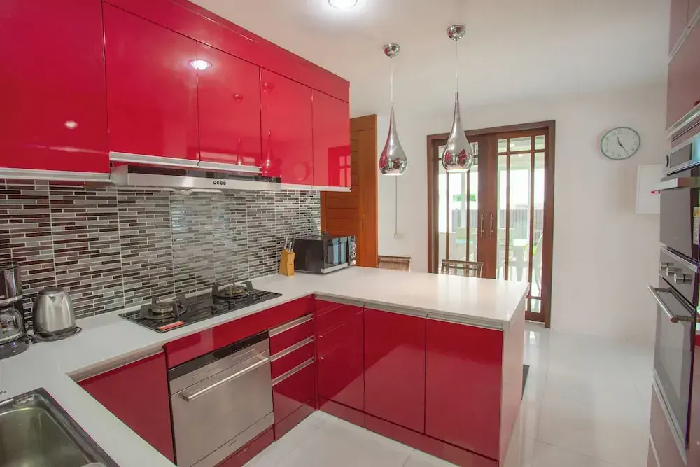 Nee Pool Villa