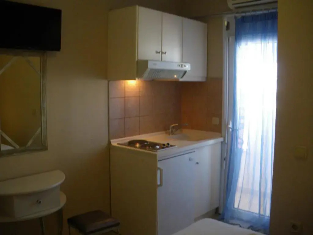 Studios Akrogiali