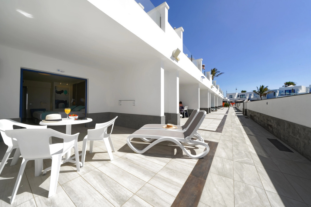 Aqua Suites