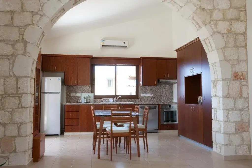 Afroditi House