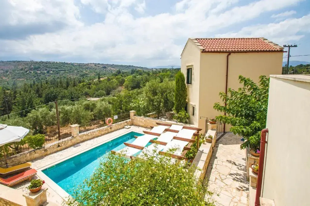 Helianthos Villas