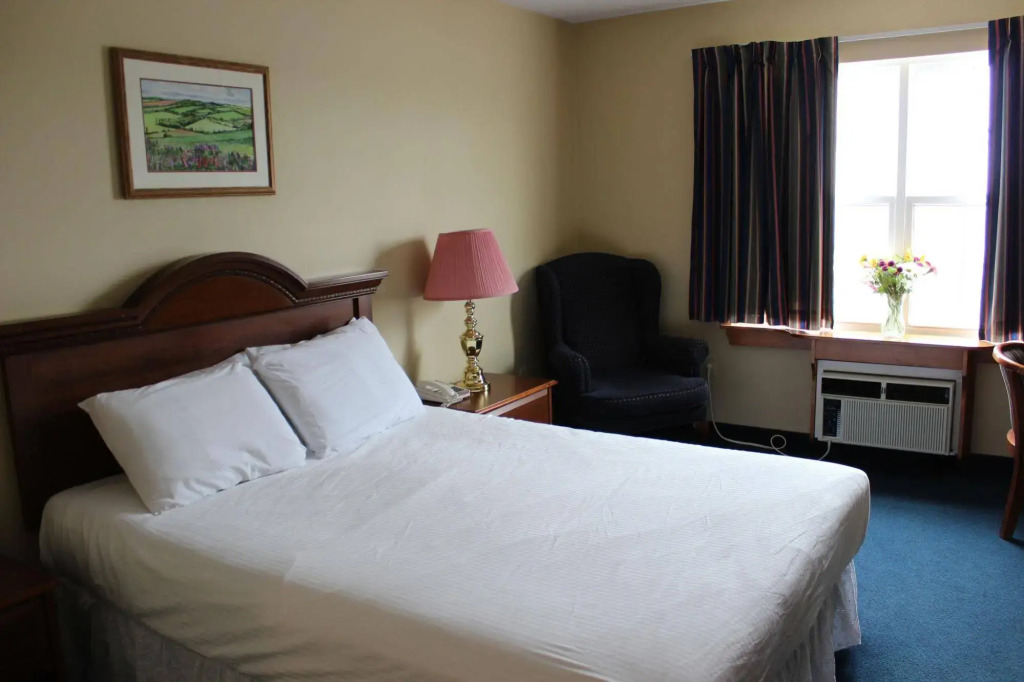Inn at the Pier