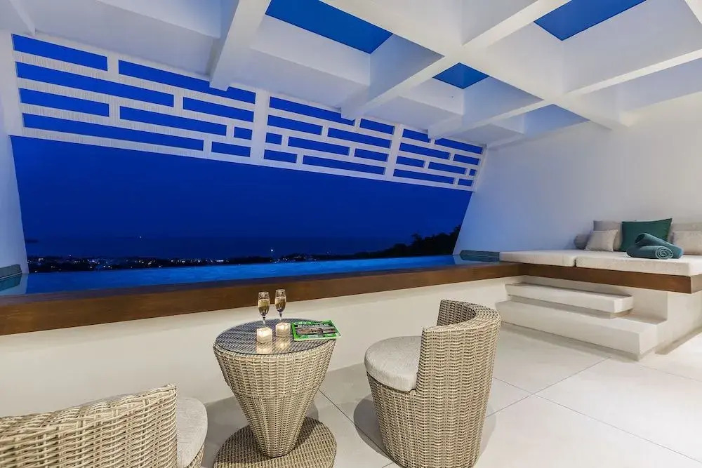 Villa Atlantis 6 - Deluxe 2BDR, Sea View, Private Pool