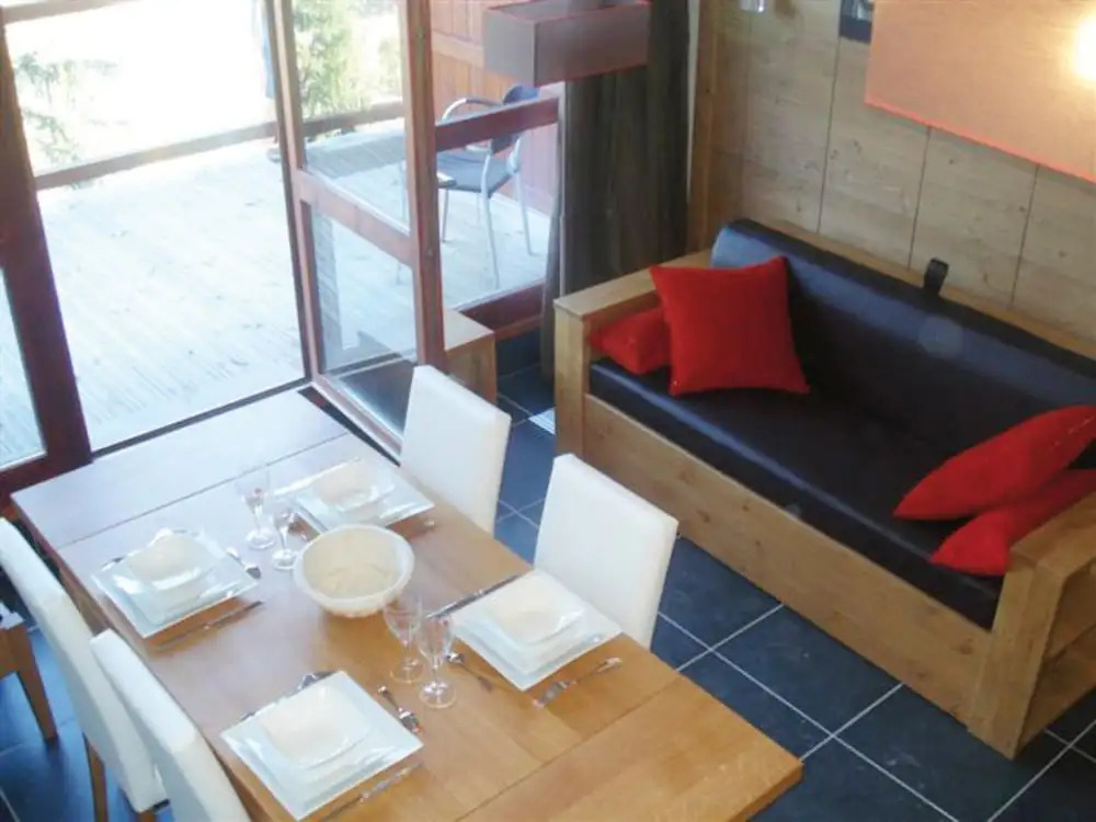 Scenic Alps Apartment Stay