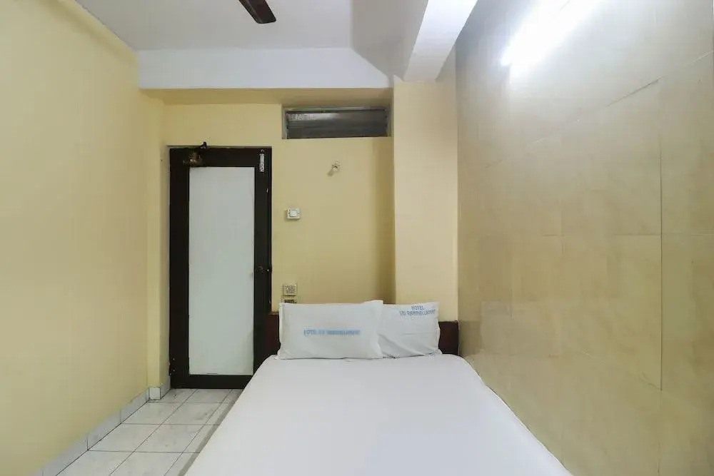 SPOT ON 41141 Hotel Sri Ram Nallamani
