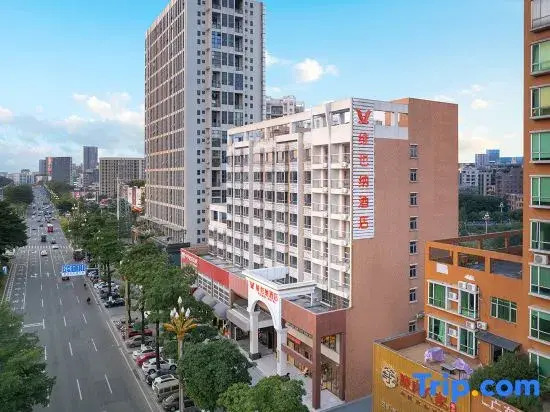 Vienna Hotel Dongguan Houjie Avenue