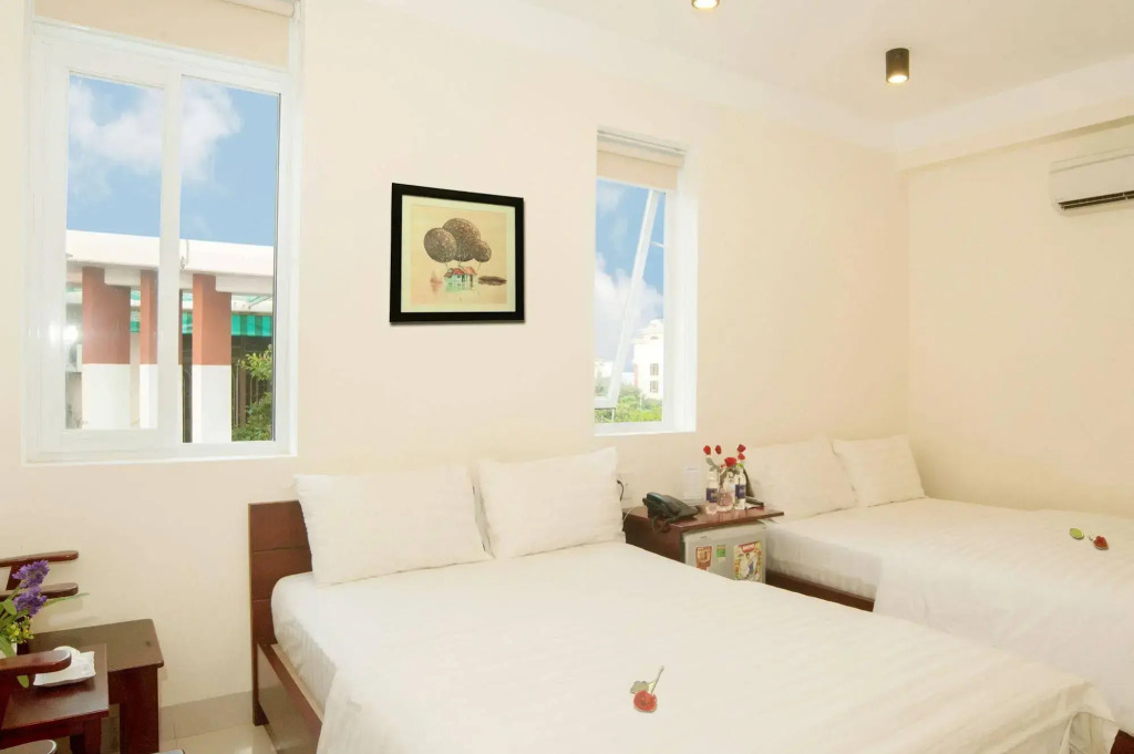 Thanh Nhan Motel