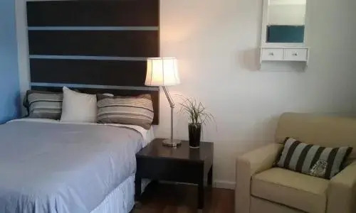 Reno 8 Motel