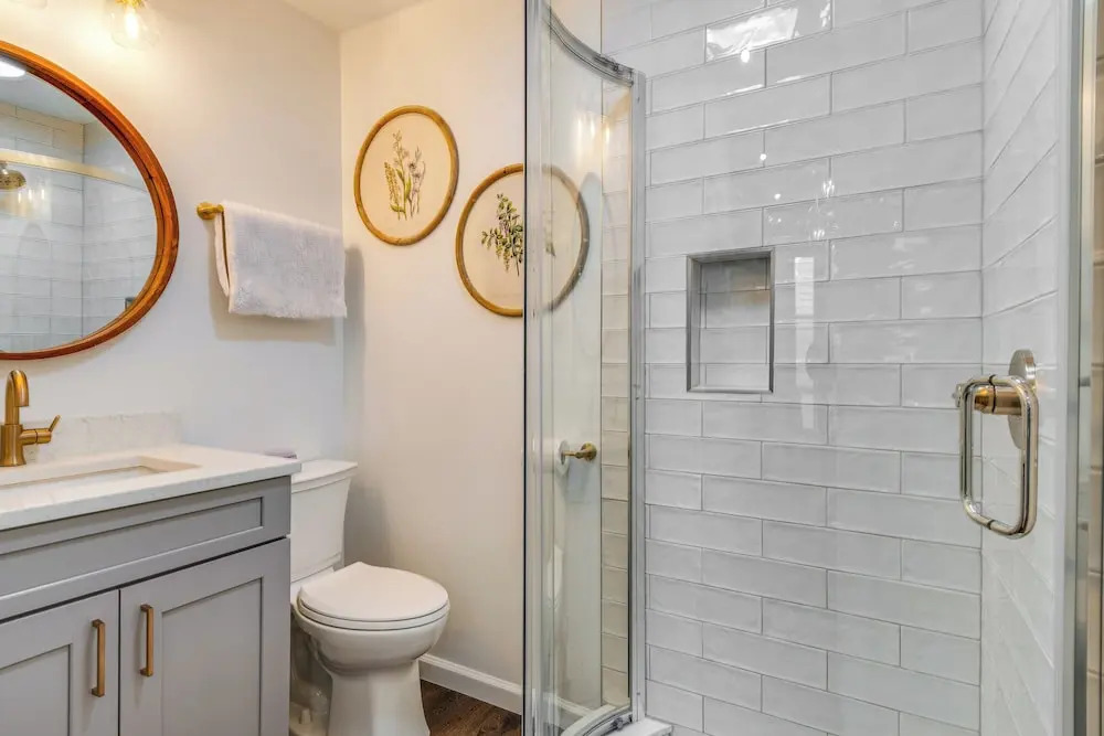 Chic Indianapolis Home w/ Patio < 2 Mi to Downtown