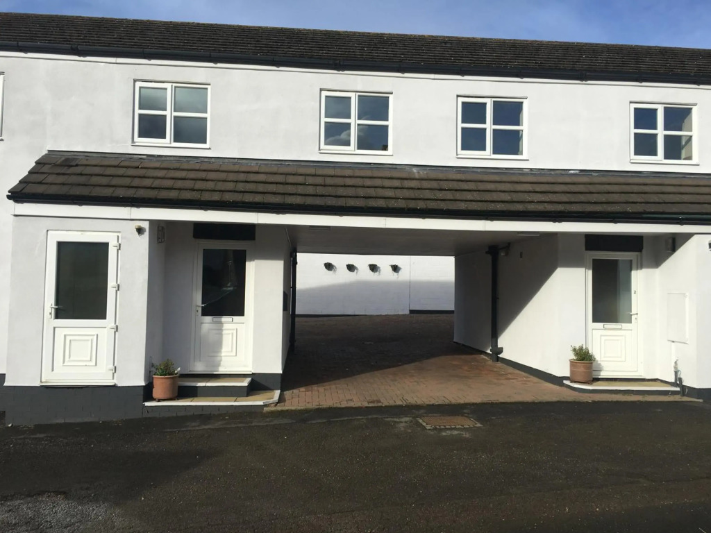 The Bullshead, Arthingworth House B&B