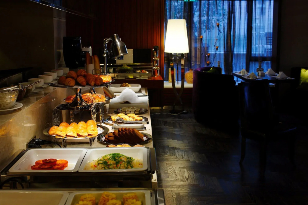 DW Hotel