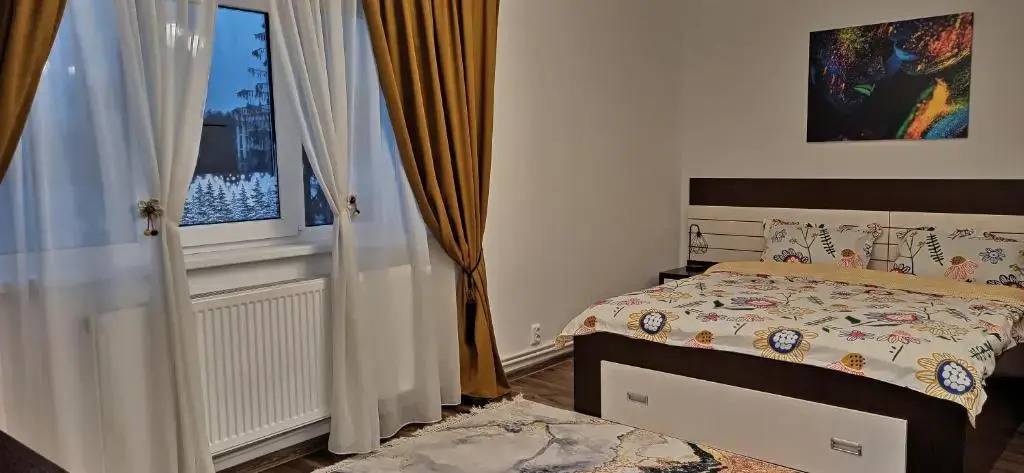 Apartament Atena