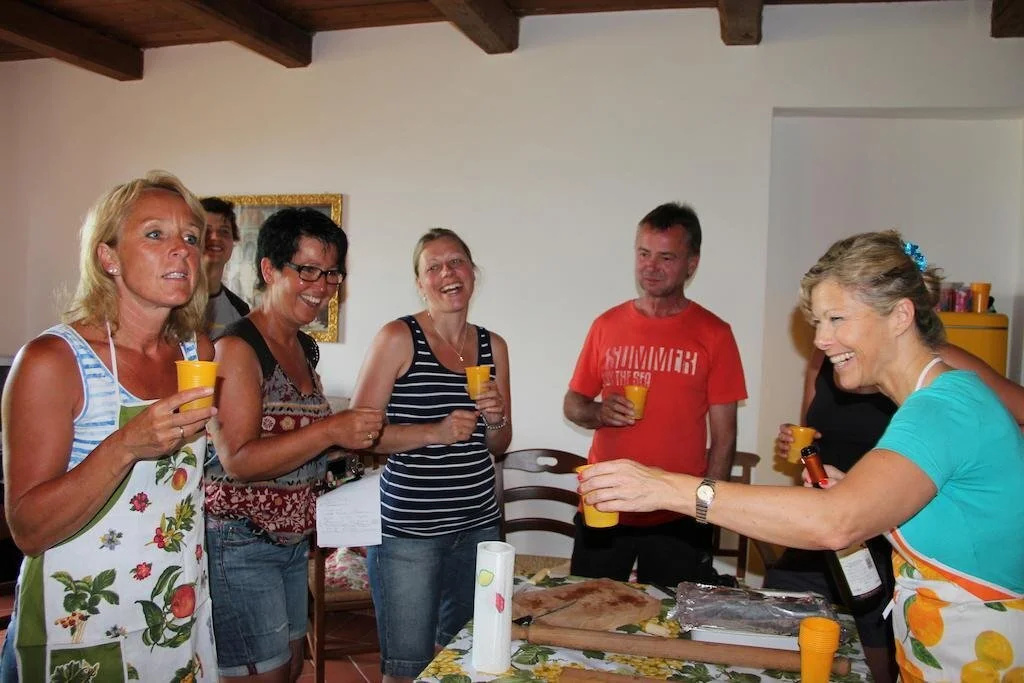 Case Vacanza Serre Di Parrano