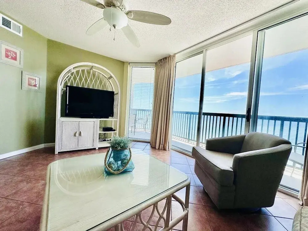Ashworth 1303 3 Bedroom Condo by RedAwning, North Myrtle Beach