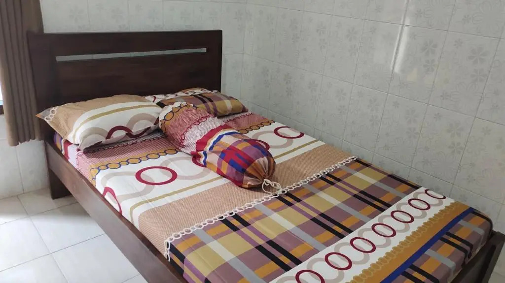 OYO 91233 Bismo 85 Family Syariah