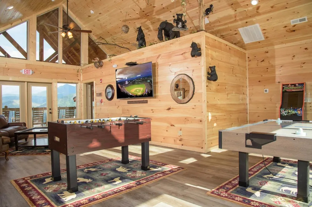 Skyline Splendor Luxe Retreat With Breathtaking Views Over Downtown Gatlinburg
