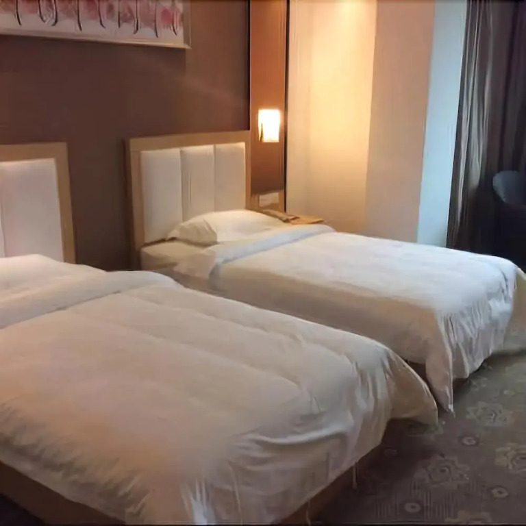Super 8 Hotel