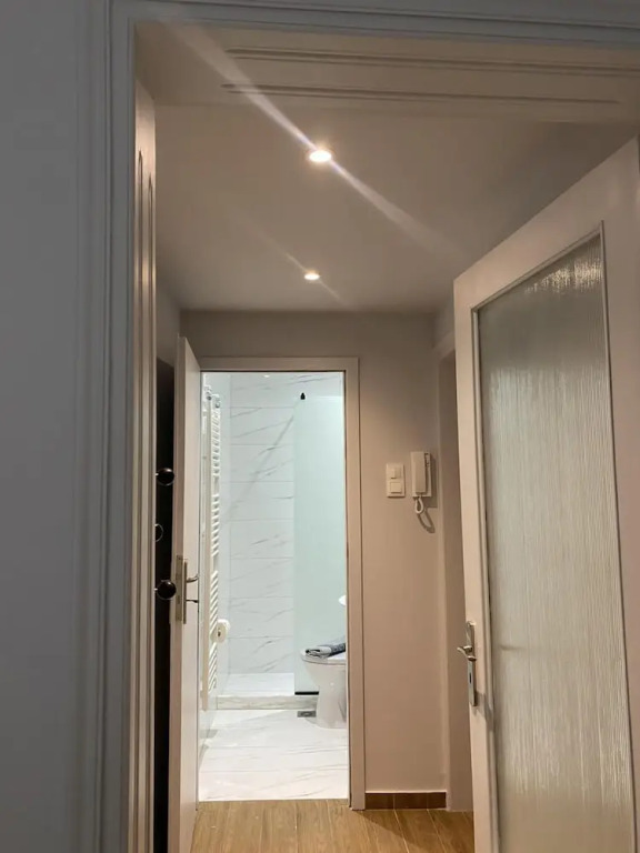 Oasis Garden Apartment