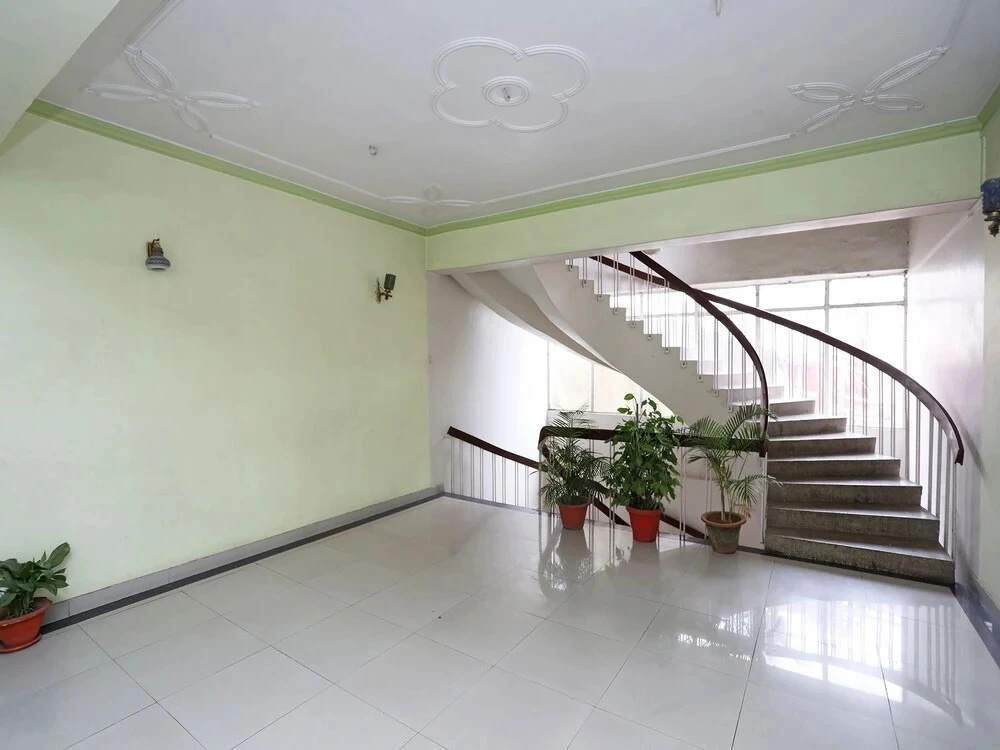 Nihar By OYO Rooms