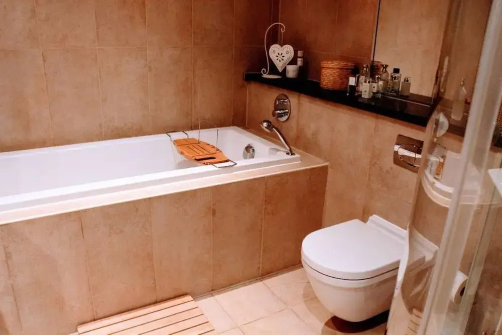 2 Bedroom Apartment With Sea View