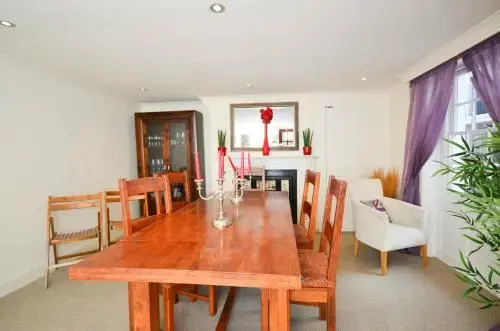 Casa Mar Bella, a Large House with Sweeping Sea and Beach Views