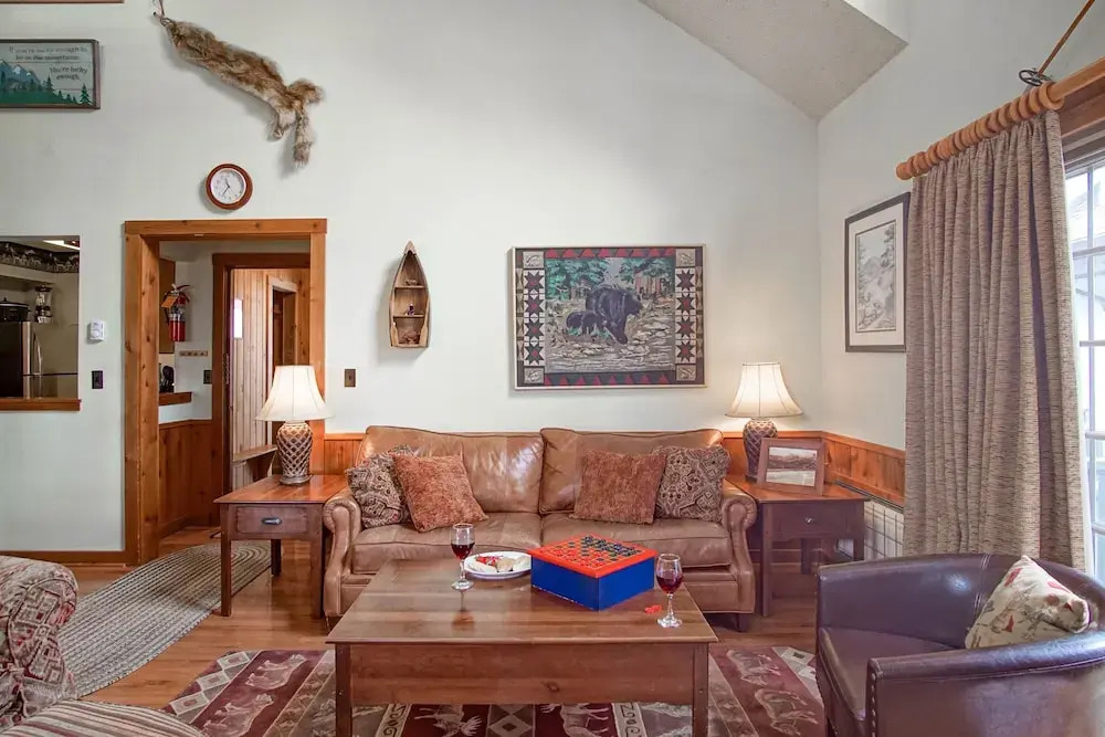 Autumn Mountain Stay Whistlepunk 32, 4BR + Loft