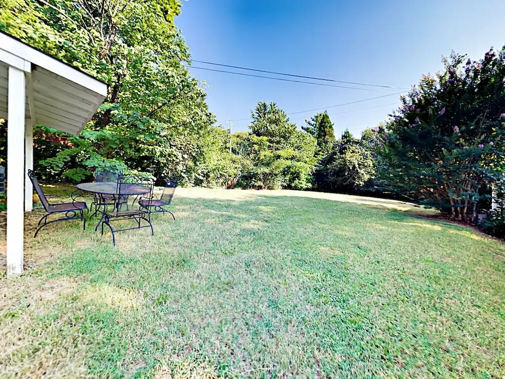 1909 Wildwood Ave Home 3 Bedrooms 2 Bathrooms Home