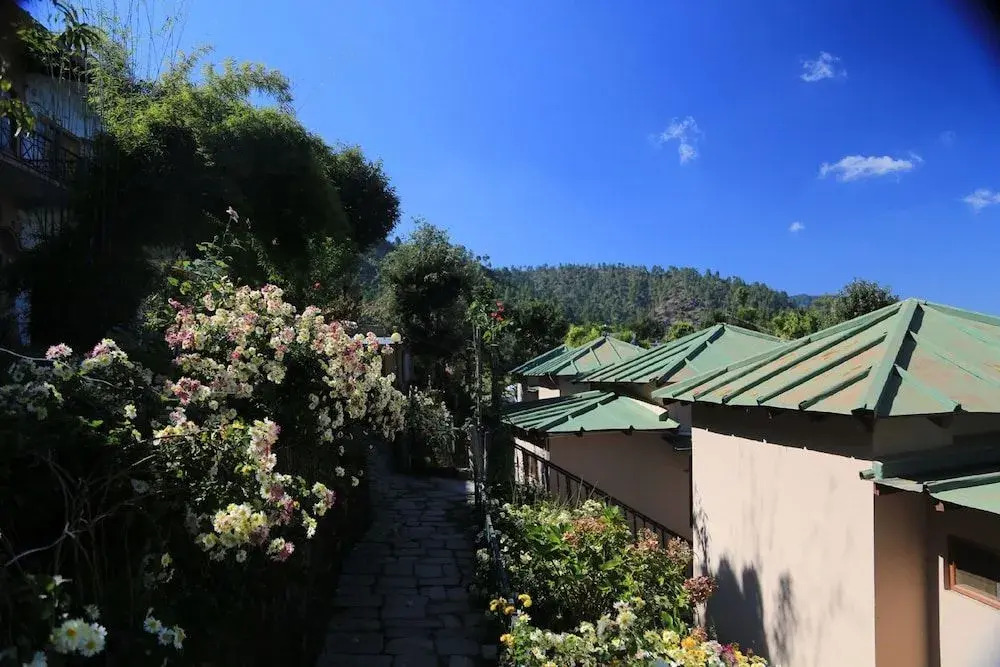 Parwati Resort - A Luxury Himalaya View Resort In Patal Bhuvaneshwar