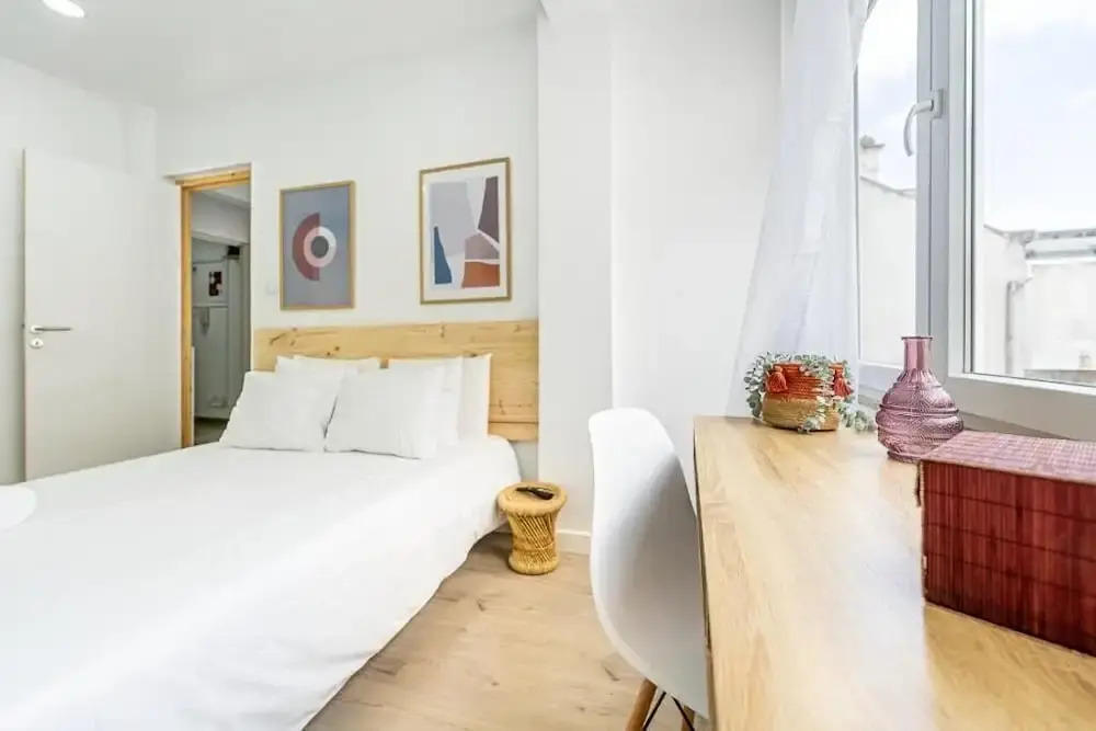 Santos Mattos Guesthouse & Apartments by Lisbon with Sintra