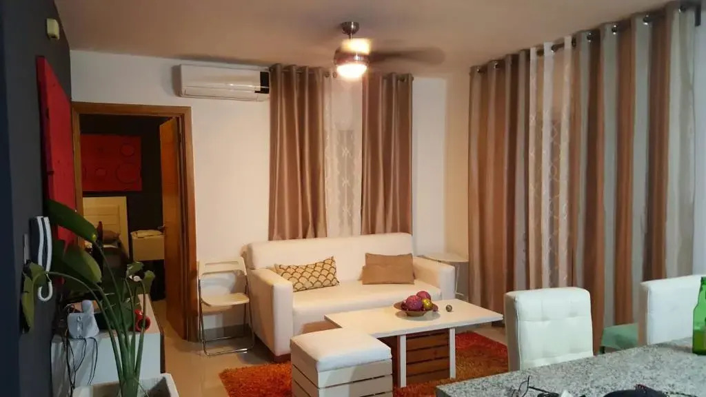 Serena Village 100