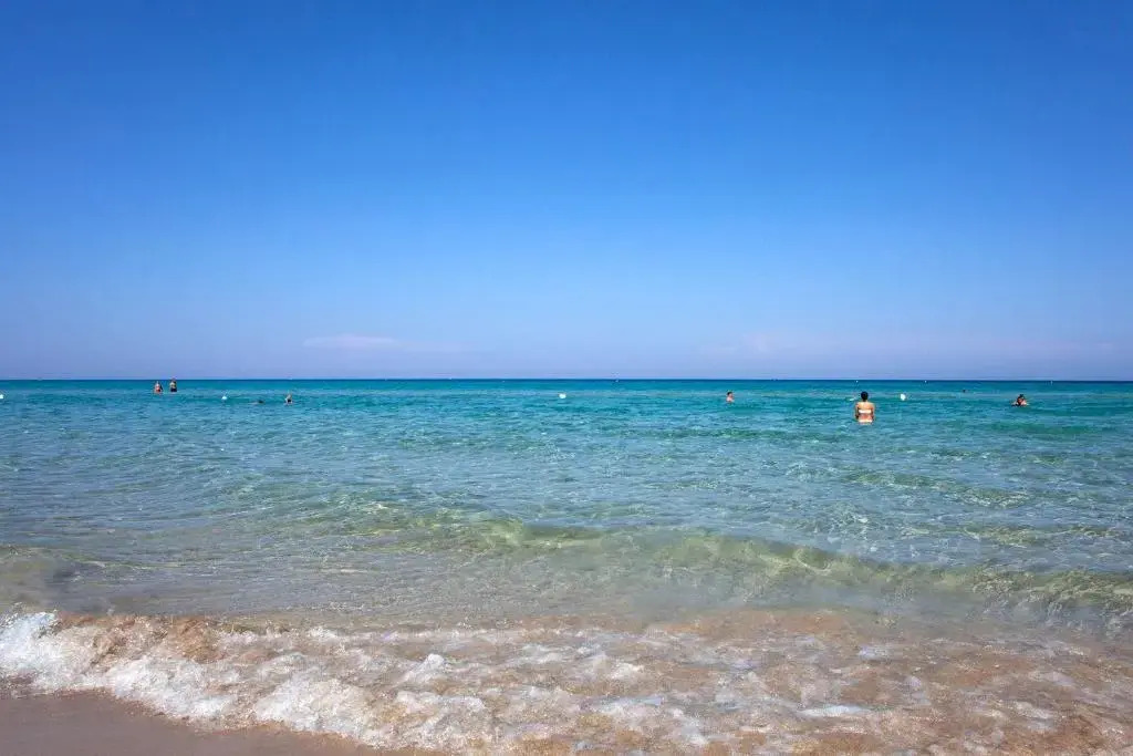 Appartamento uso piscina e campo calcetto m401