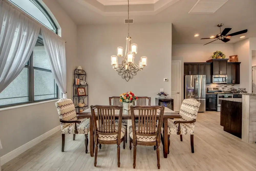 Villa Lake Kennedy - Roelens Vacations