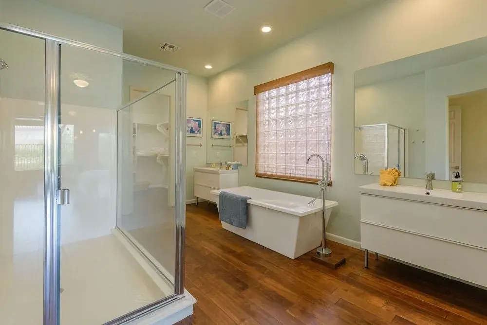 Casa Winfield 3 Bedroom Home by RedAwning