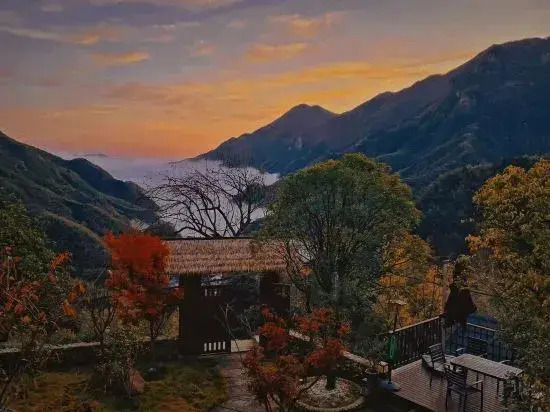 Yinchuanju Anji Canyon View Resort