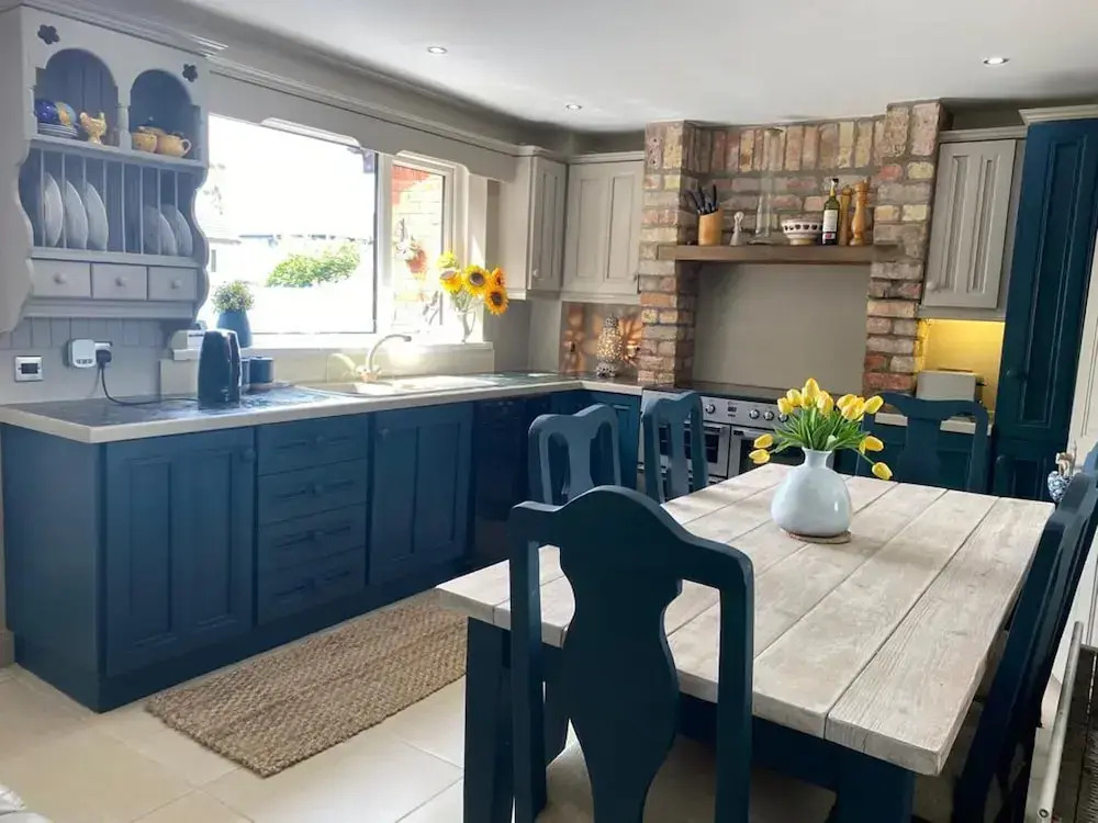 Remarkable 3-bed House in Belfast