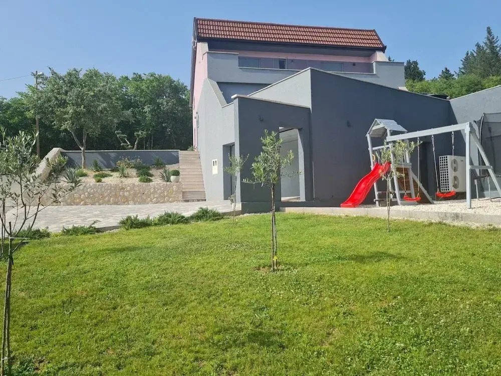 Villa I&N - Four Bedroom Villa