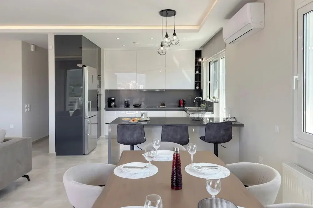 Ardian's Home