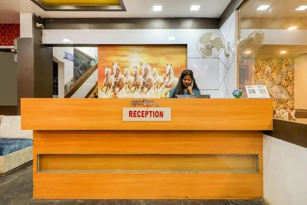 FabExpress Bombay Hospital
